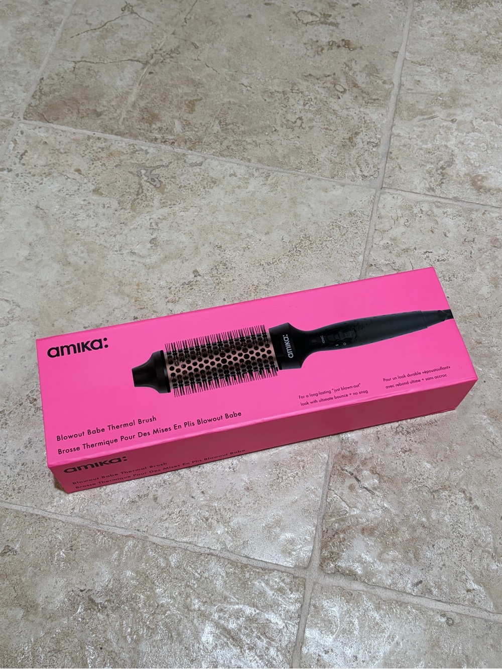 Amika Blowout Babe Thermal Round Brush